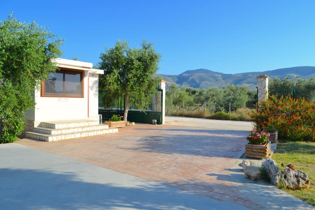 Agriturismo Antichi Ulivi Βίλα Mattinata Εξωτερικό φωτογραφία